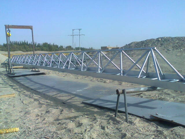 东方华侨农场专业承揽大中小型喷涂翻新施工业务！